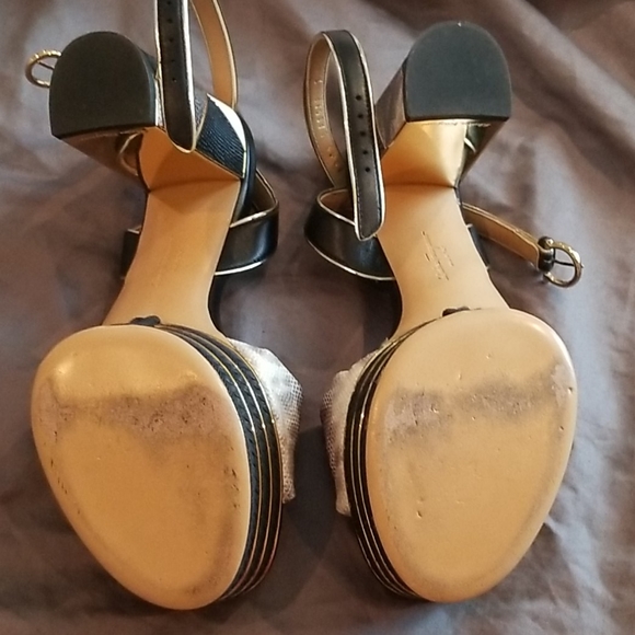 Sandals - Picture 3 of 7